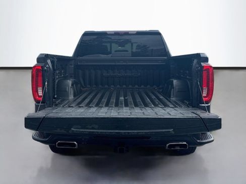 Used 2023 GMC Sierra 1500 Denali w/ Technology Package AWD/4WD image 9