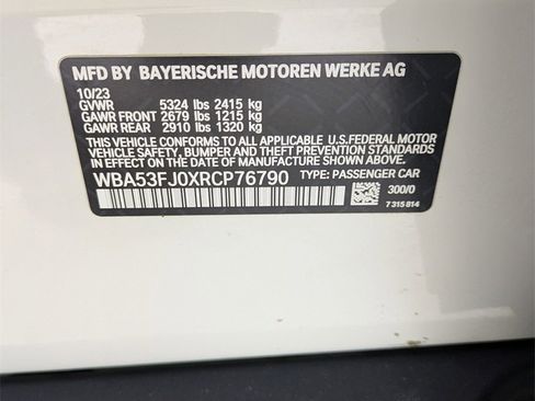 Certified 2024 BMW 530i xDrive 530i xDrive w/ Premium Package image 39