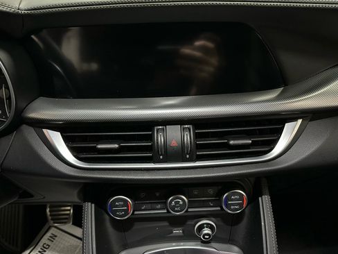 Used 2019 Alfa Romeo Stelvio Ti Sport w/ Quick Order Package 22S Sport image 17