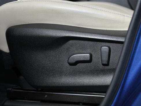 Used 2022 Subaru Ascent Limited w/ Technology Package image 30