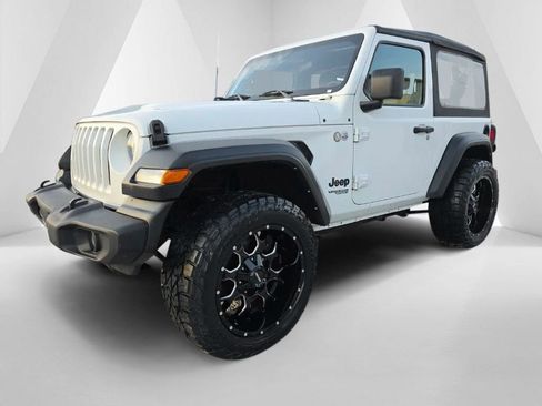 Used 2021 Jeep Wrangler Sport AWD/4WD image 2