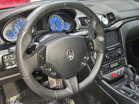 Used 2016 Maserati GranTurismo Sport RWD image 20