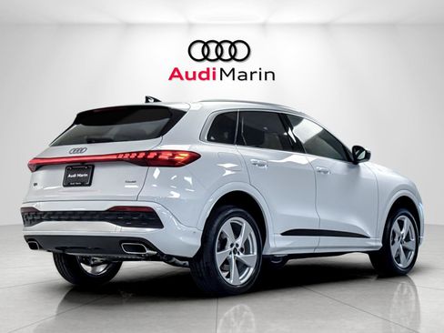 Used 2026 Audi Q5 Premium Plus AWD/4WD image 5