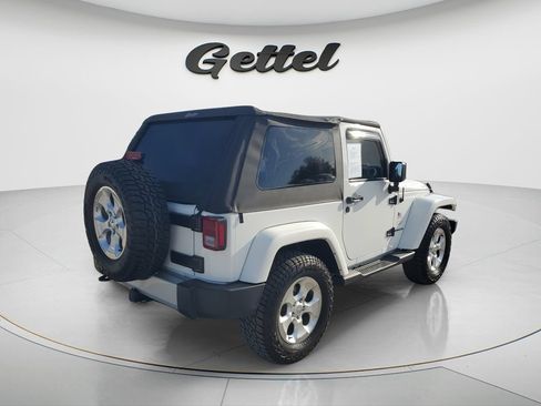 Used 2015 Jeep Wrangler Sahara w/ Dual Top Group AWD/4WD image 5