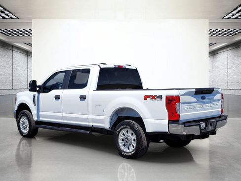 Used 2022 Ford F250 XL w/ STX Appearance Package AWD/4WD image 9