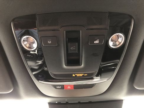 Certified 2024 Kia Sportage X-Line w/ X-Line Premium Package image 18