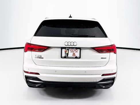 Used 2022 Audi Q3 2.0T Premium Plus image 8
