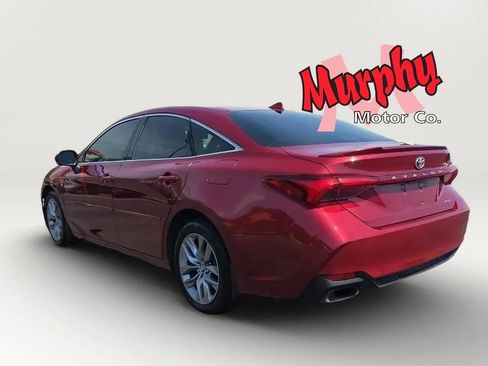 Used 2019 Toyota Avalon XLE FWD image 6