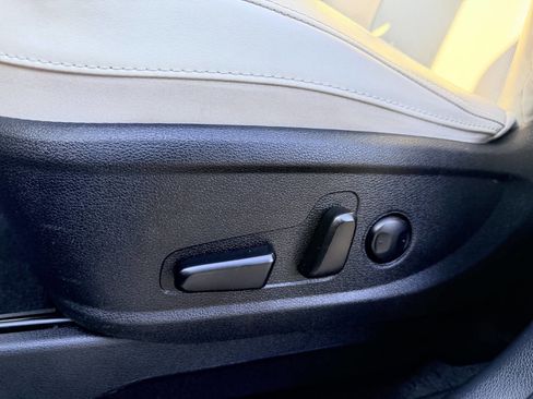 Used 2020 Kia Telluride S AWD/4WD image 9