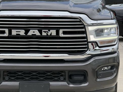 Used 2024 RAM 2500 Laramie w/ Safety Group AWD/4WD image 8