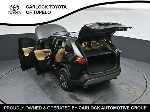 Used 2025 Toyota RAV4 Limited image 56