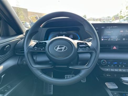 New 2026 Hyundai Elantra SEL Sport FWD image 19