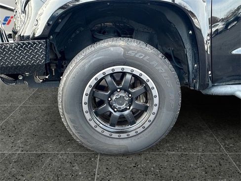 Used 2015 Toyota Tundra SR5 image 13