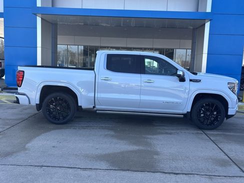 New 2026 GMC Sierra 1500 Denali image 2