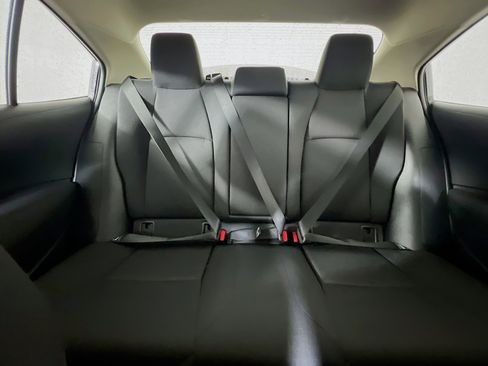 Used 2025 Toyota Corolla LE image 32