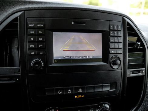 Used 2018 Mercedes-Benz Metris image 20