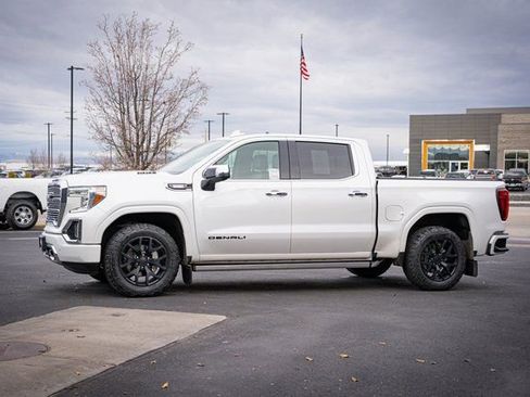 Used 2021 GMC Sierra 1500 Denali w/ Denali Ultimate Package AWD/4WD image 13