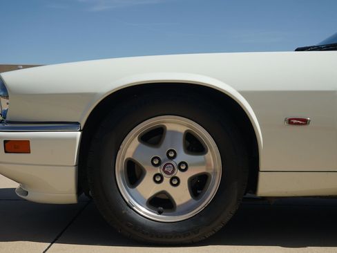 Used 1995 Jaguar XJS 4.0 Convertible image 34