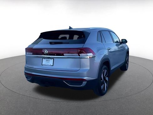Used 2025 Volkswagen Atlas Cross Sport SE image 14
