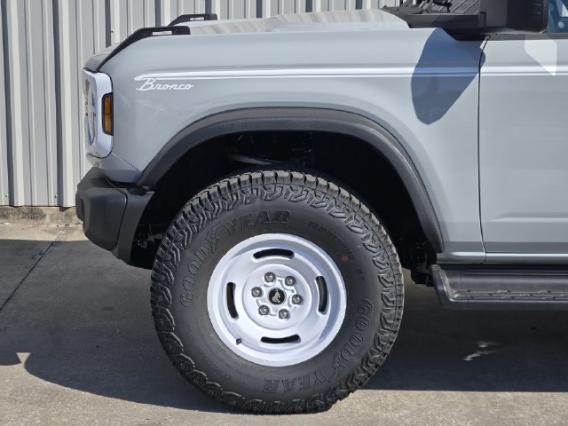 New 2026 Ford Bronco Heritage Edition AWD/4WD image 6