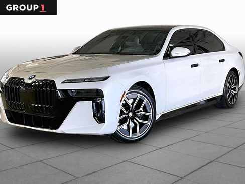 Used 2024 BMW i7 eDrive50 w/ M Sport Package RWD image 1