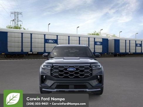 New 2026 Ford Explorer Platinum image 7