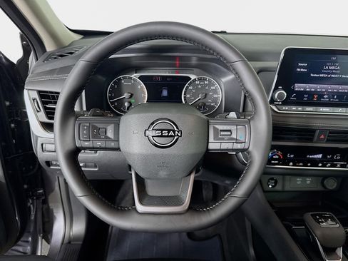 New 2026 Nissan Rogue SV FWD image 12
