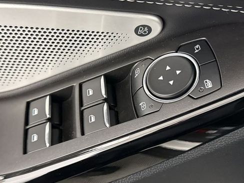 Used 2024 Ford Explorer ST w/ Equipment Group 401A image 26