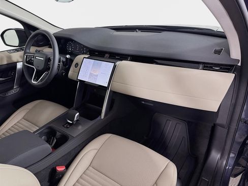 Used 2025 Land Rover Discovery Sport S AWD/4WD image 31