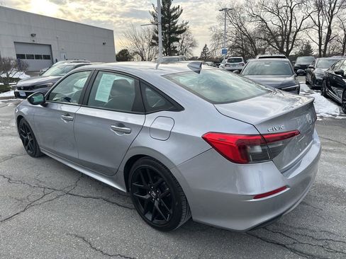 Used 2022 Honda Civic Sport image 7