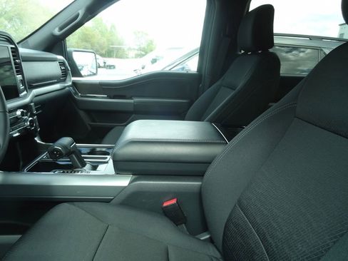 Used 2025 Ford F150 XLT w/ Equipment Group 301A Standard image 8