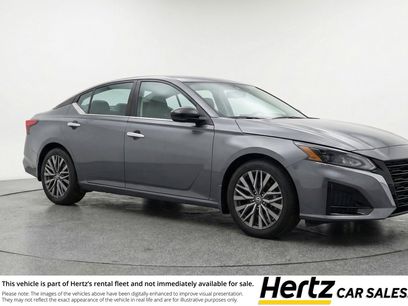 Used 2025 Nissan Altima 2.5 SV