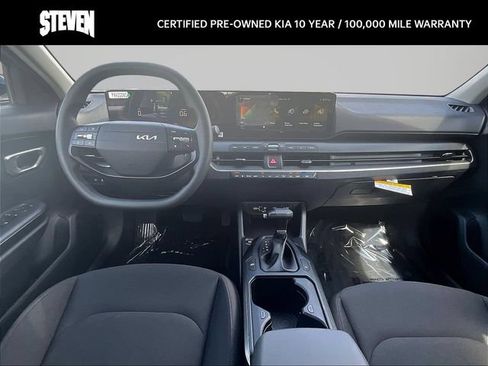 Certified 2026 Kia K4 FWD image 8