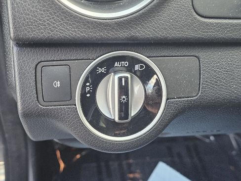 Used 2012 Mercedes-Benz C 300 4MATIC Sedan image 22