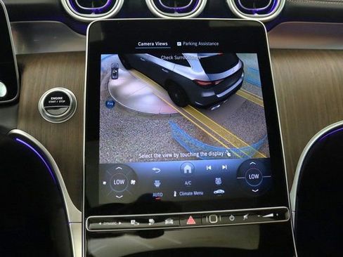 Used 2025 Mercedes-Benz GLC 350e GLC 350e w/ Driver Assistance Package image 28