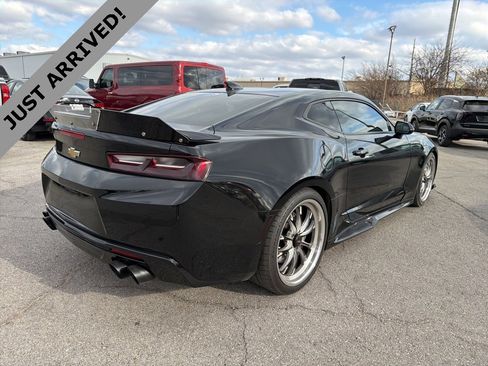 Used 2018 Chevrolet Camaro SS image 5