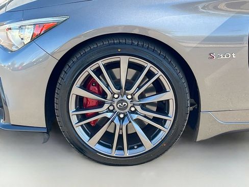 Used 2018 INFINITI Q50 Red Sport 400 w/ Cargo Package (L95) RWD image 32