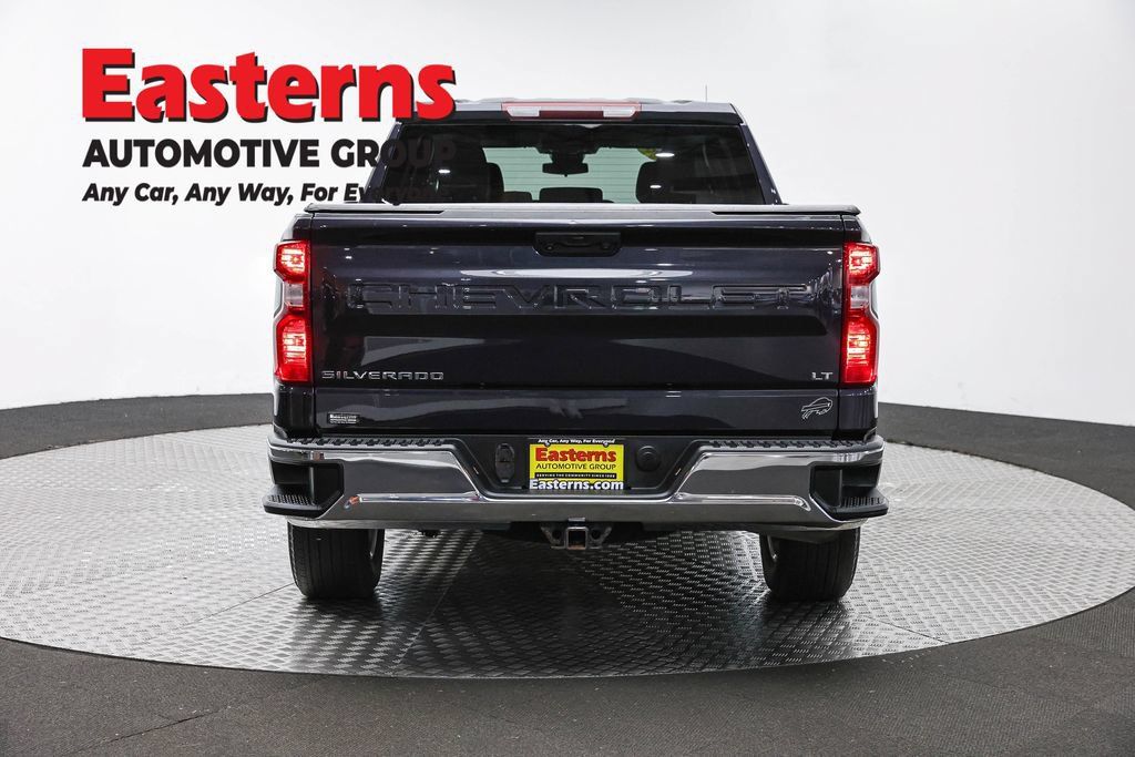 Used 2023 Chevrolet Silverado 1500 LT AWD/4WD image 8