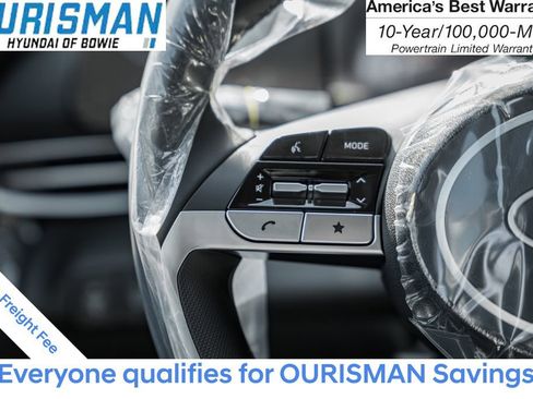 New 2025 Hyundai Elantra Limited image 22