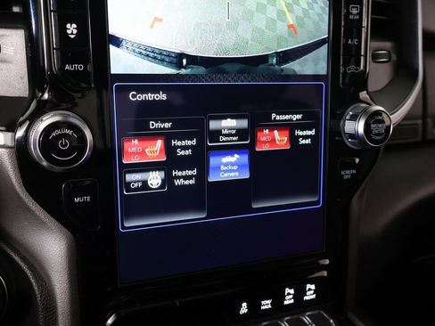 Used 2020 RAM 1500 Big Horn image 7