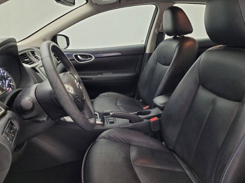 Used 2019 Nissan Sentra SR Turbo w/ Premium Package (SR Turbo) FWD image 17