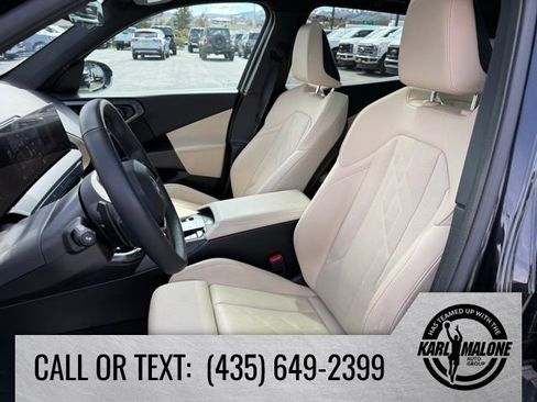 Used 2025 BMW X3 xDrive30i w/ Premium Package image 14