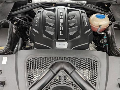 Used 2016 Porsche Macan Turbo image 24