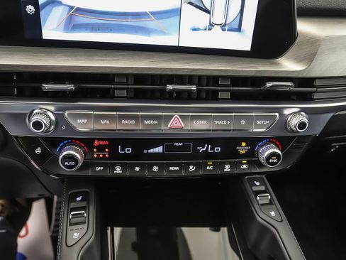 Used 2025 Kia Telluride SX Prestige X-Line image 19