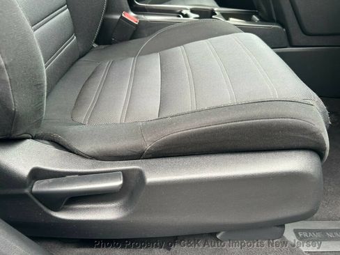 Used 2017 Honda CR-V EX image 31