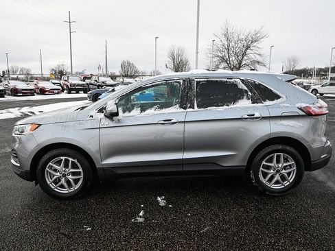 Certified 2024 Ford Edge SEL w/ Convenience Package image 8