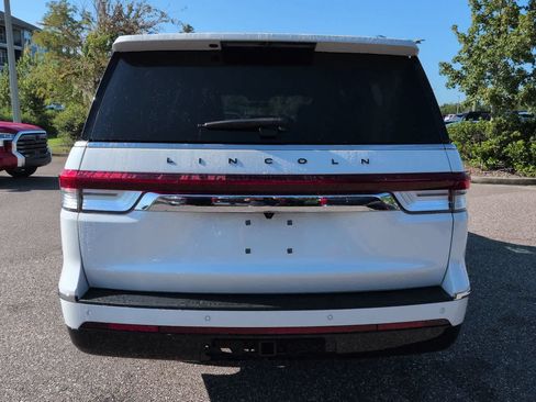 Used 2022 Lincoln Navigator L Black Label AWD/4WD image 5
