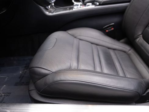 Used 2015 Mercedes-Benz SL 63 AMG w/ Driver Assistance Package image 68