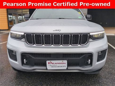 Used 2022 Jeep Grand Cherokee Overland w/ Luxury Tech Group IV image 9