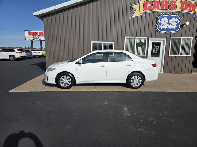 Used 2011 Toyota Corolla LE FWD image 1